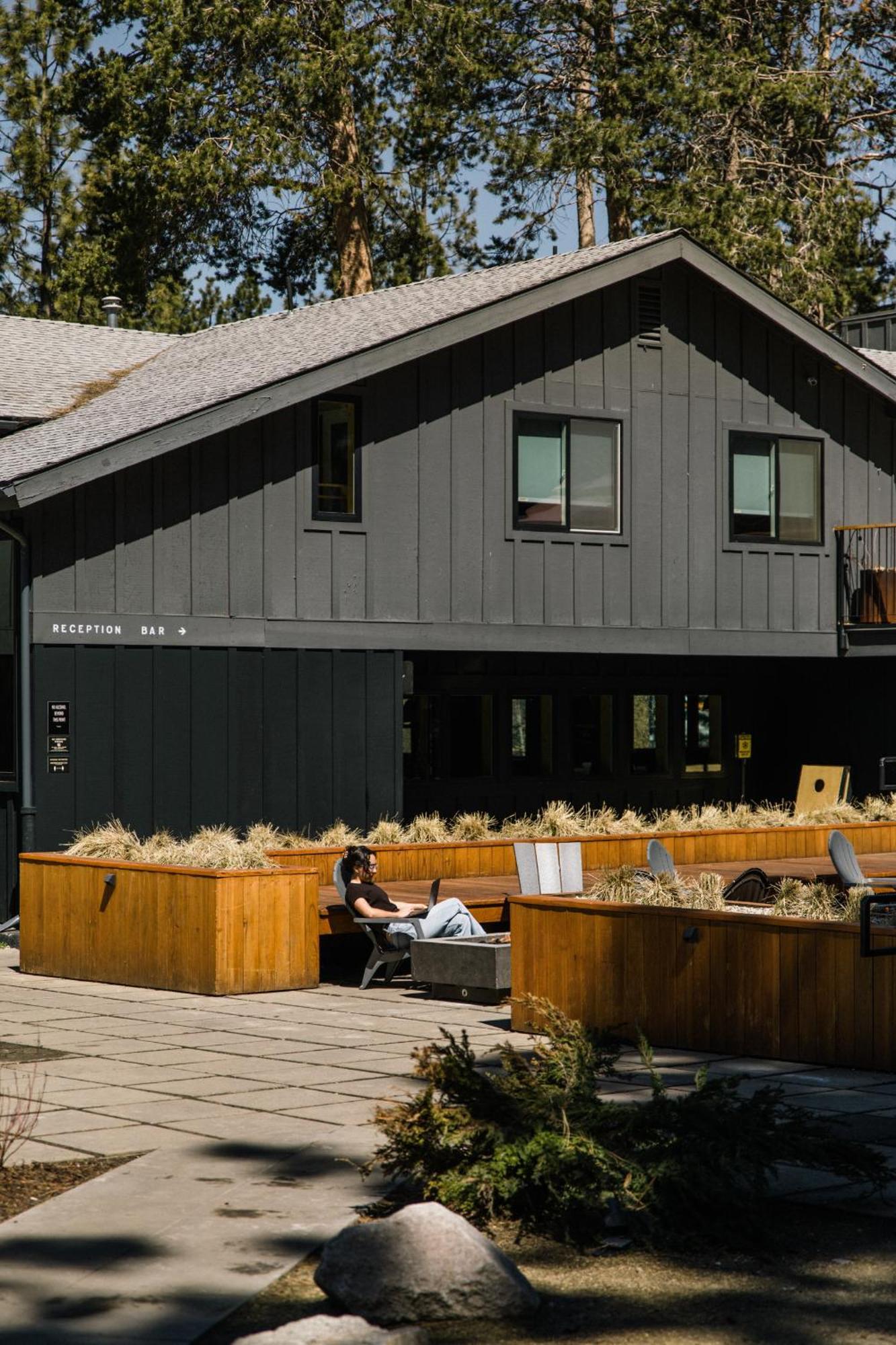 The Coachman Hotel South Lake Tahoe Exterior photo